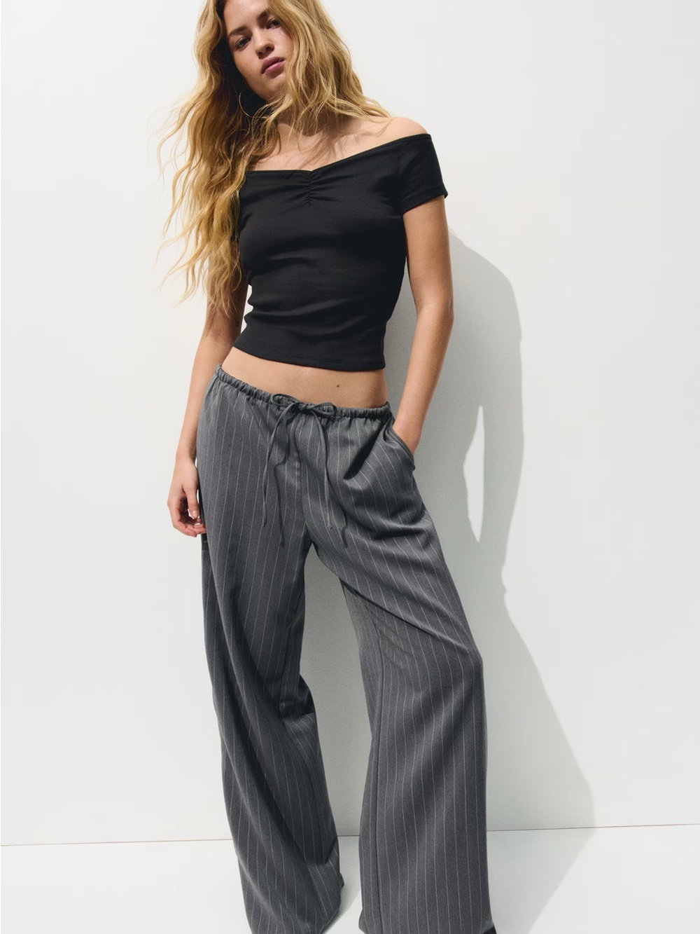 H&M Gray Pinstripe Wide-Leg Drawstring Pants